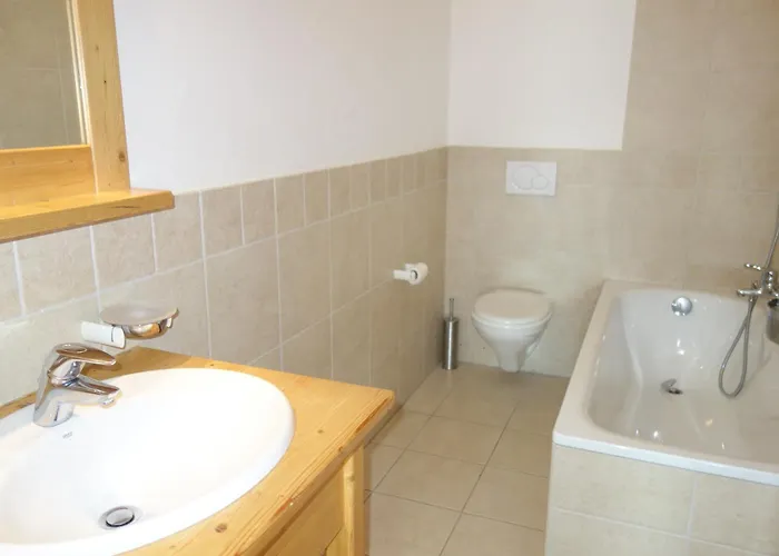 Plein Ciel Va 021 Mountain 8 Pers Appartement *